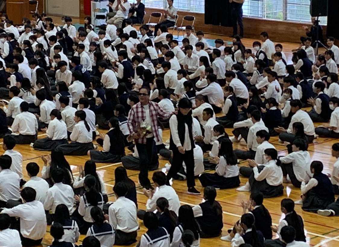 R7_著名人講演 (1)