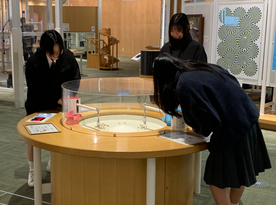 R7_サイエンスカフェ (1)